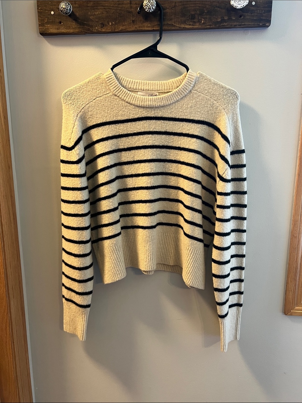 Universal Thread Cream & Black Striped Crewneck Sweater